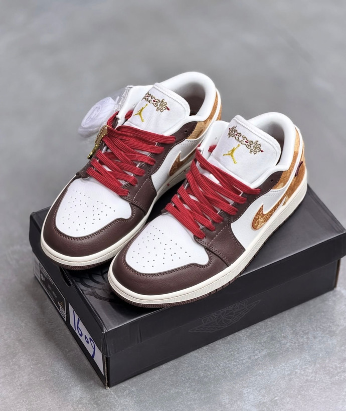 کتونی مردانه جردن وان لو سال نو اسب Air Jordan 1 Low OG "CNY" 2026